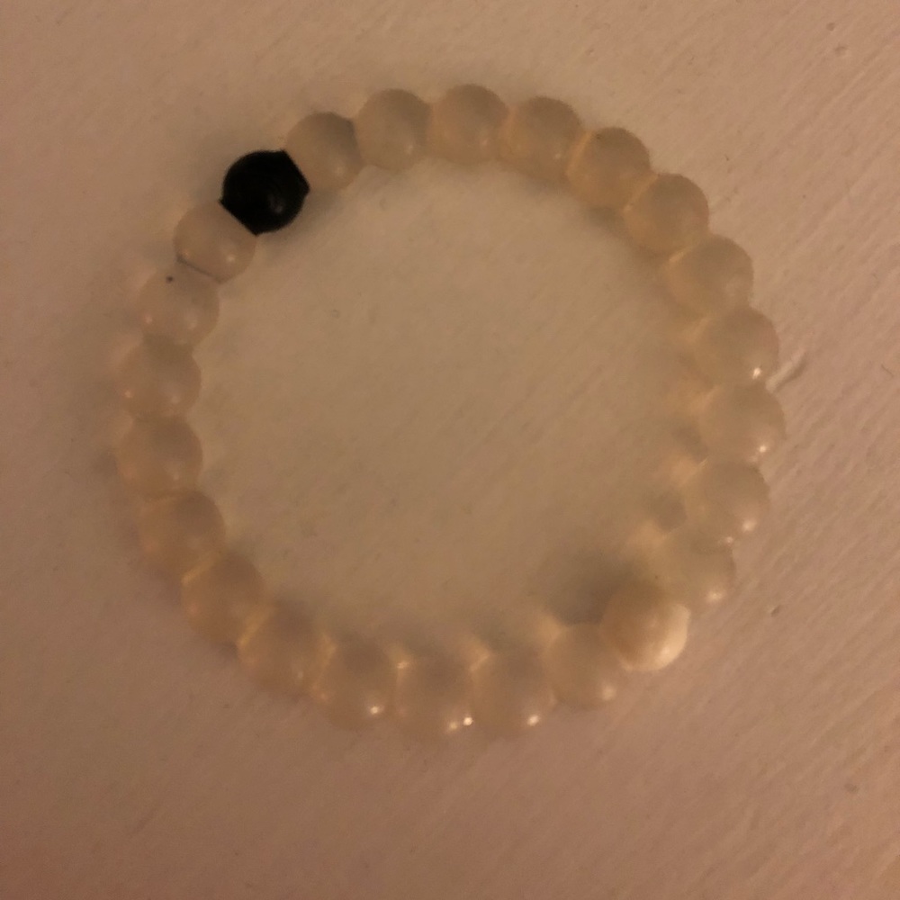 lokai bracelet